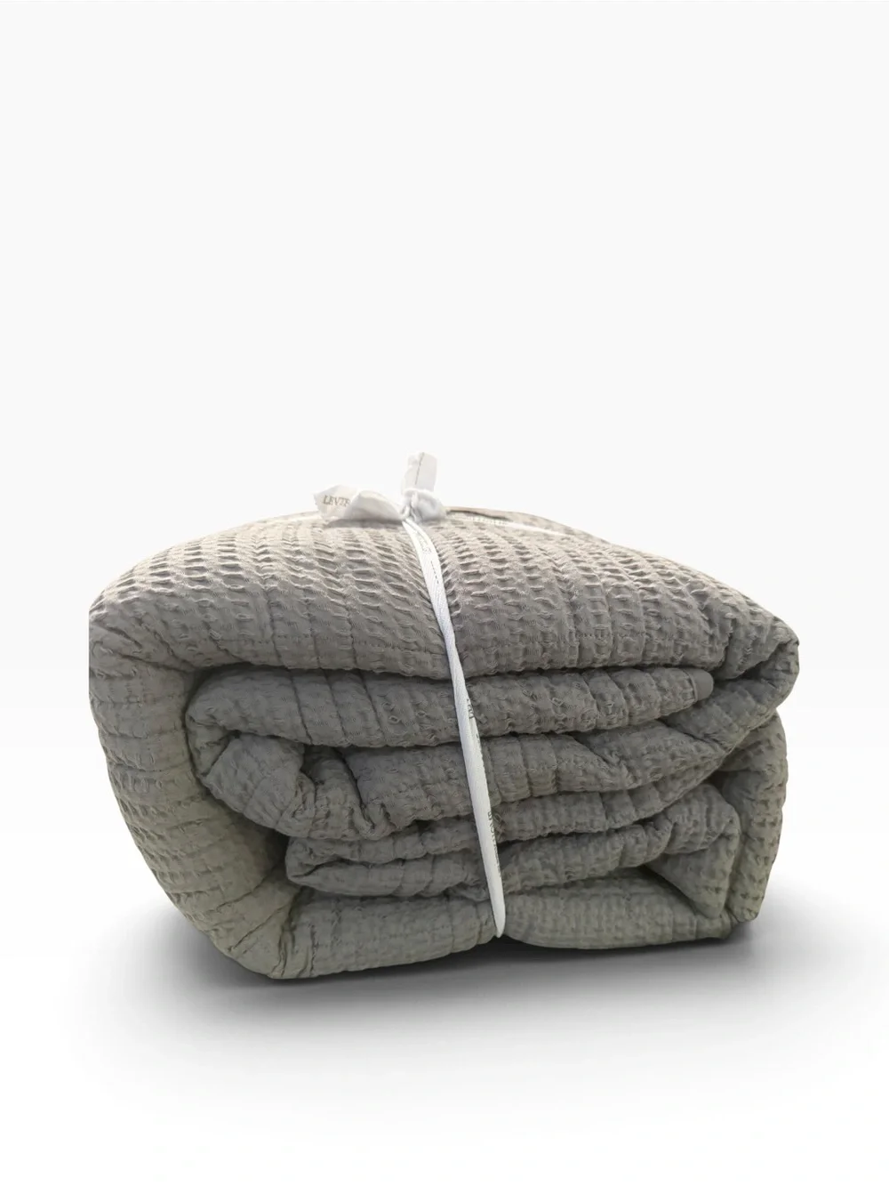 NWT Levtex Home Cloud Waffle Grey Full Queen Quilt Set